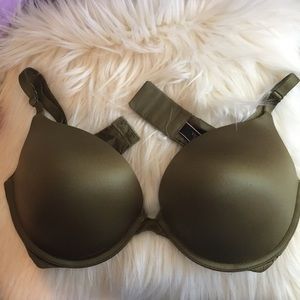BRAND NEW olive green Victoria’s Secret bra 36D